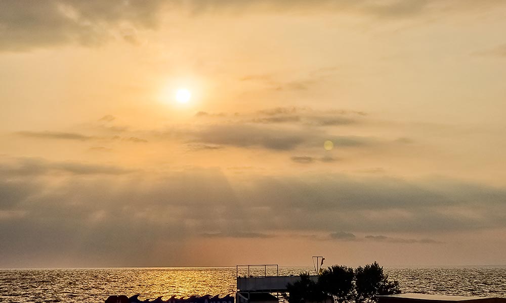 Finding-Strength-in-Daily-Reflection