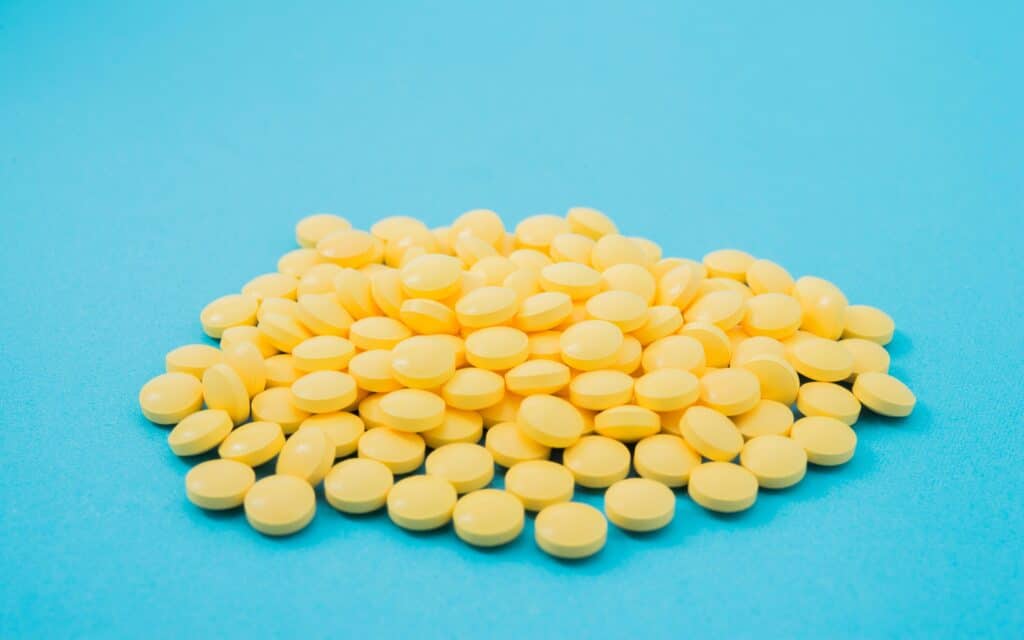 When the yellow 230 pill is taken with benzodiazepines, alcohol, or certain sleep medications, the risk of fatal overdose increases dramatically.