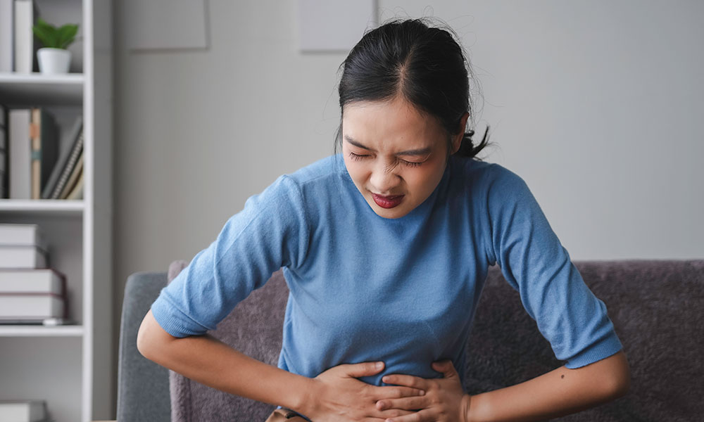 Nausea and vomiting may improve within 3–7 days